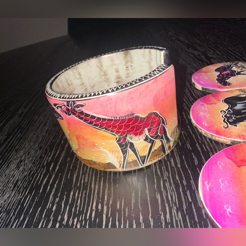 Handmade Handpainted African Coaster Set - Picture 6 of 11